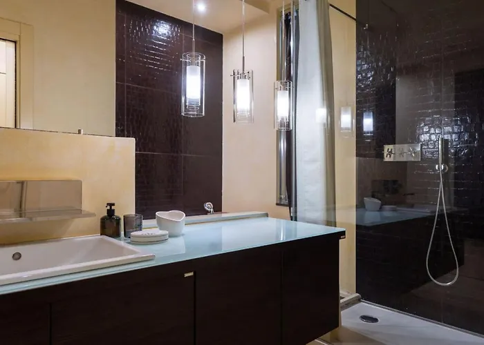 Sweethome Domus 250mq Nel Centro Di Con Vista Sul Teatro 게스트하우스 베로나