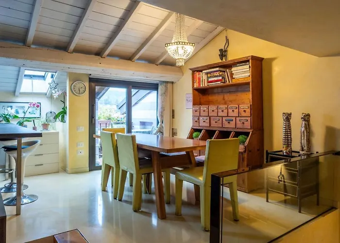 Sweethome Domus 250mq Nel Centro Di Con Vista Sul Teatro 4* 베로나